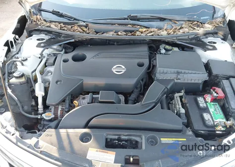 2015 Nissan Altima 2.5 S z USA, uszkodzony, nr VIN 1N4AL3AP3FC161707